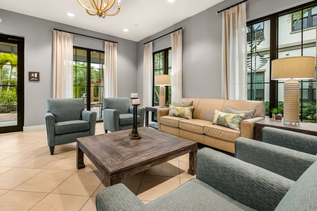 Capstone-Royal-Palm-038-AL