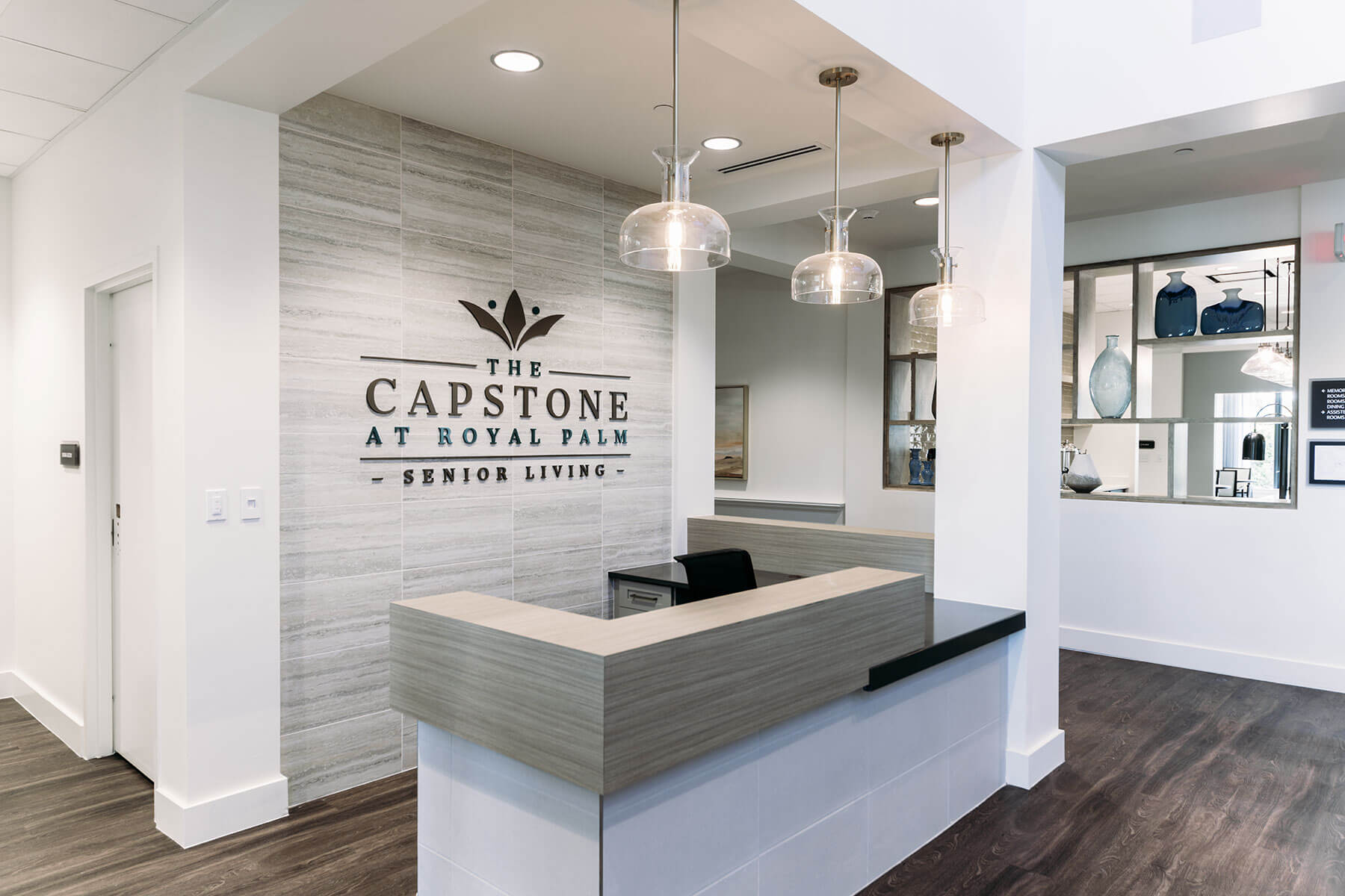 Capstone-at-Royal-Palm_Front-Desk